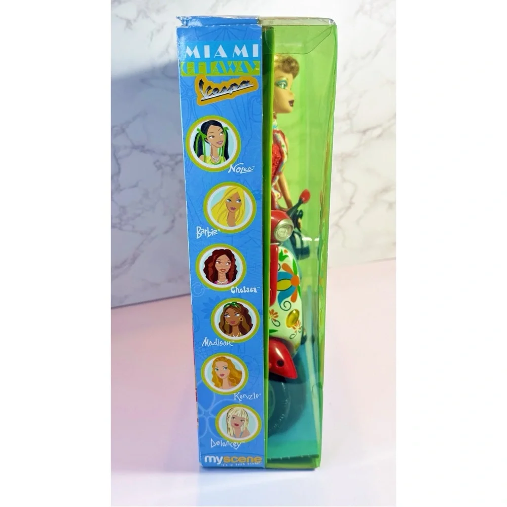 My Scene ULTRA RARE “Miami Getaway” Delancey & Vespa Giftset by Mattel